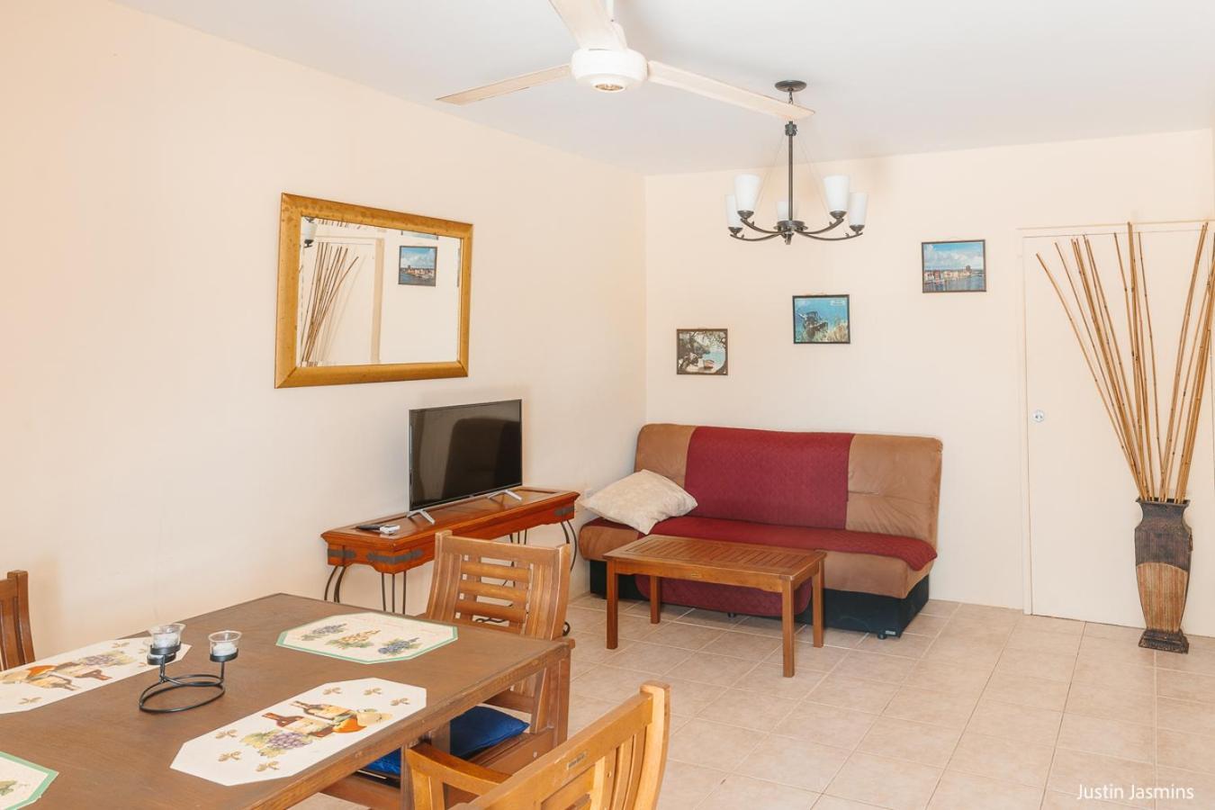 Nos Krusero Apartments Westpunt Ngoại thất bức ảnh